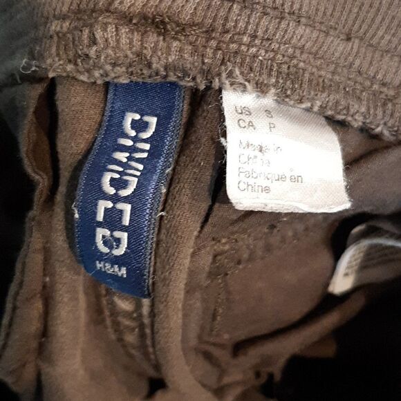 Divided Olive Green Cargo Pants with Drawstring Waist - Picture 6 of 14